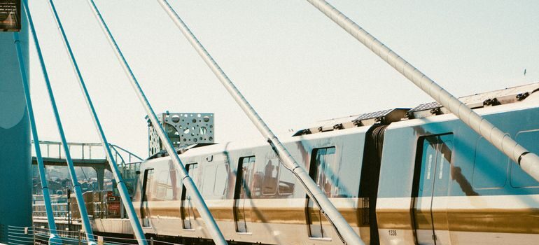 A train on the bridge